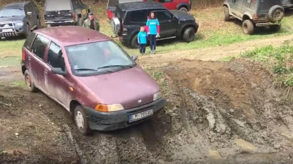 Na sraz offroadů přijel v Puntu. A všem vytřel zrak!